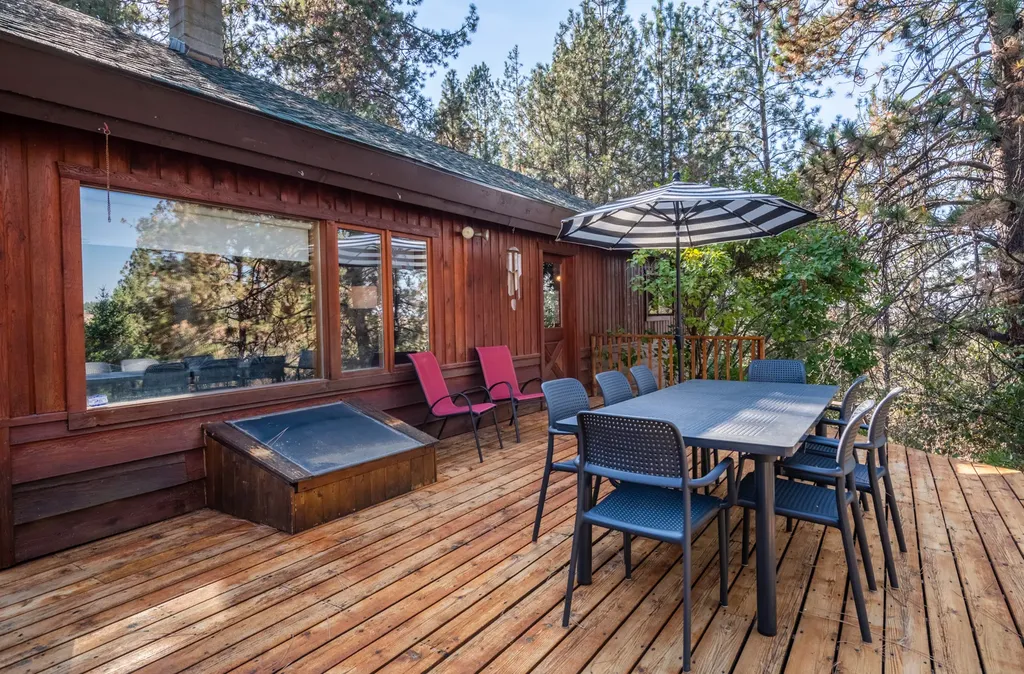 38712 Saint Marys Lake Road St Ignatius MT 59865