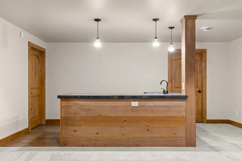 3877 High Trail Road Billings MT 59101