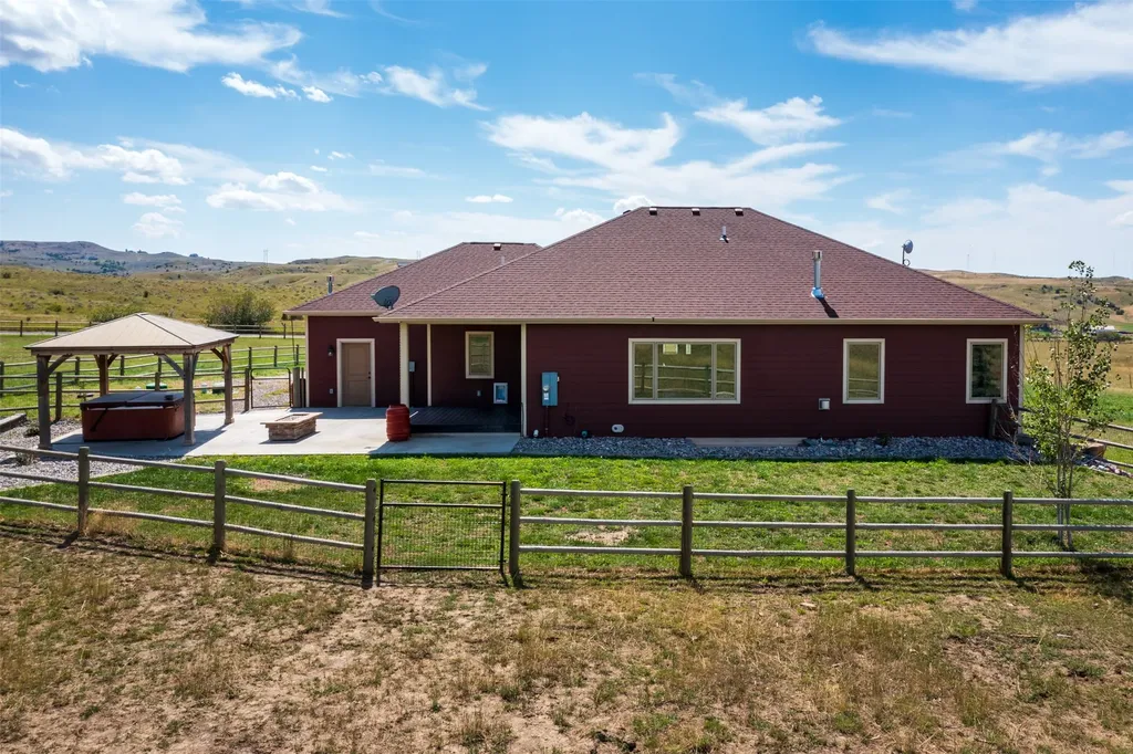 3877 High Trail Road Billings MT 59101