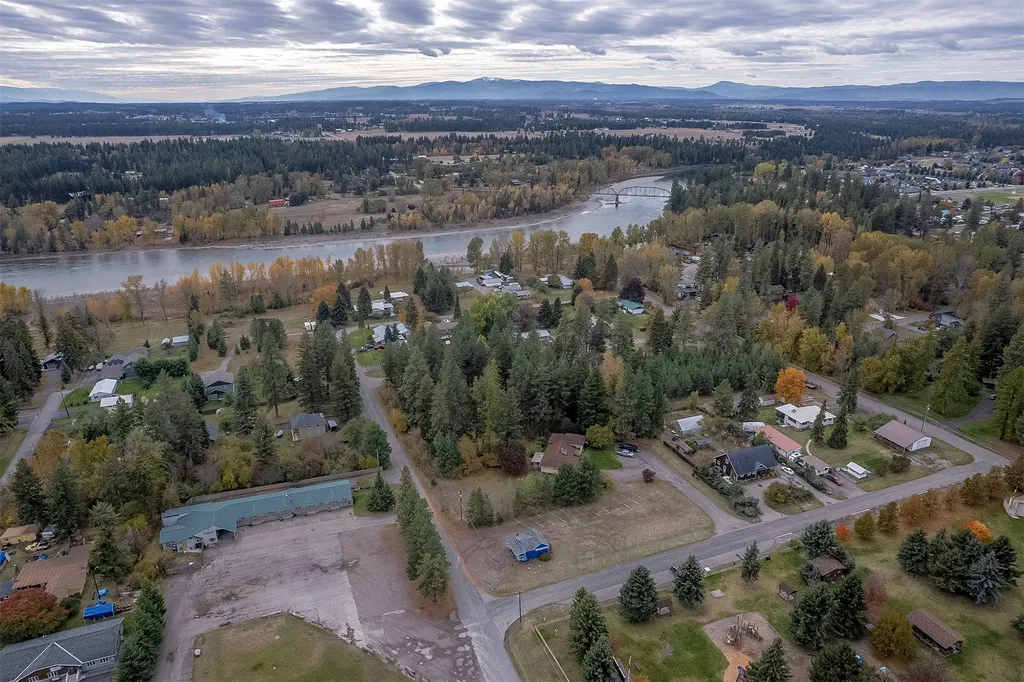1327 1st Avenue E Columbia Falls MT 59912