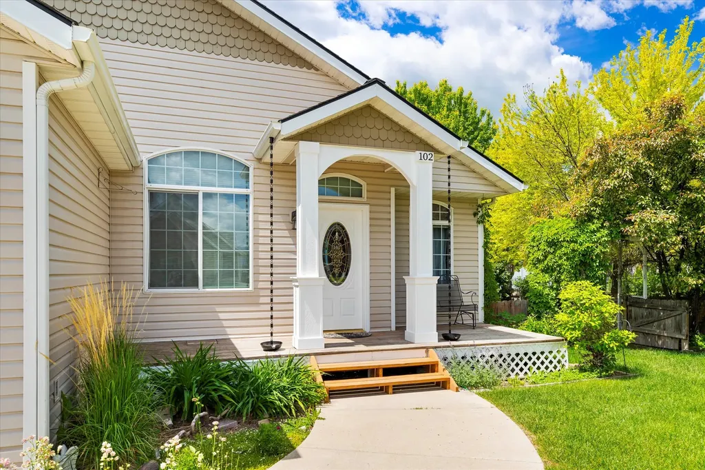 102 Buffalo Square Court Kalispell MT 59901