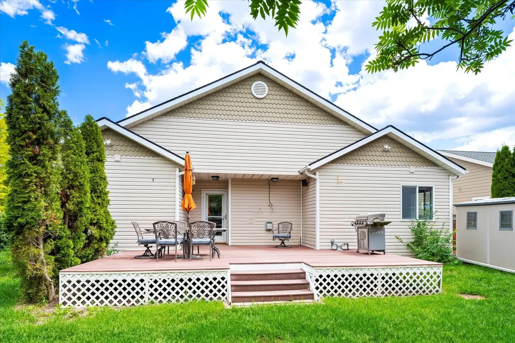 102 Buffalo Square Court Kalispell MT 59901
