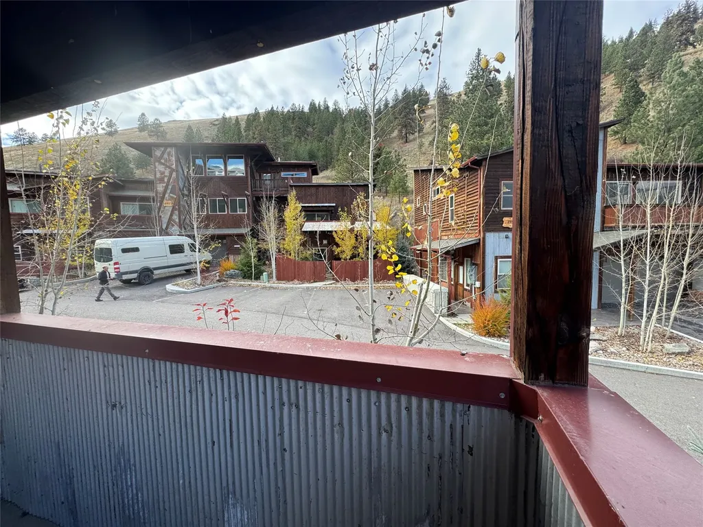 275 Jumbo Vista Way Missoula MT 59802