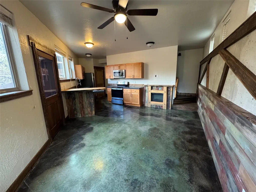 275 Jumbo Vista Way Missoula MT 59802