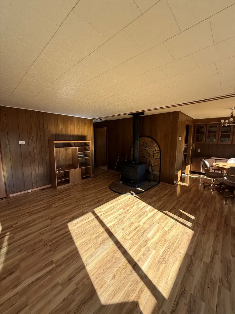 119 Columbus Avenue Dupuyer MT 59432