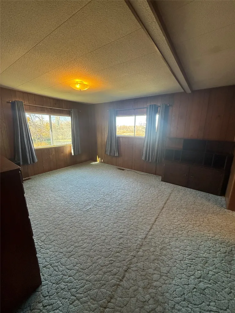 119 Columbus Avenue Dupuyer MT 59432