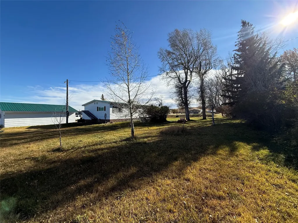 119 Columbus Avenue Dupuyer MT 59432