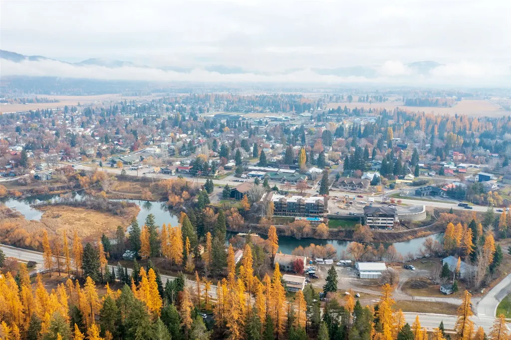 841, 845, 851 Baker Avenue Whitefish MT 59937