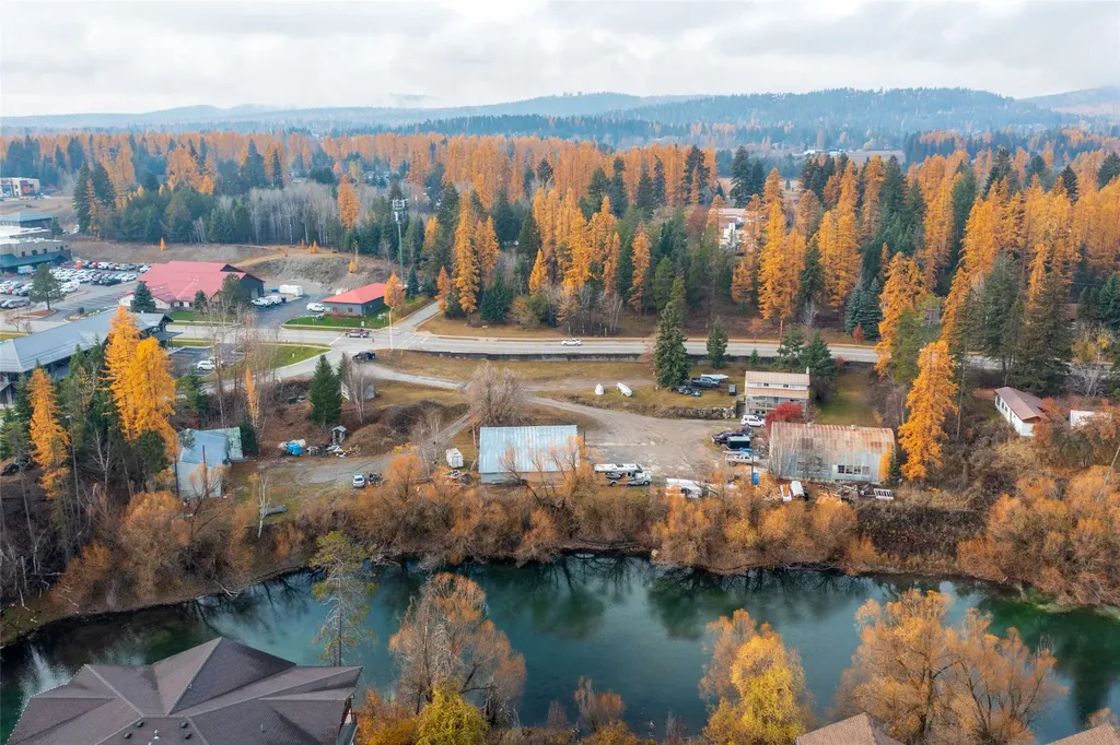 841, 845, 851 Baker Avenue Whitefish MT 59937