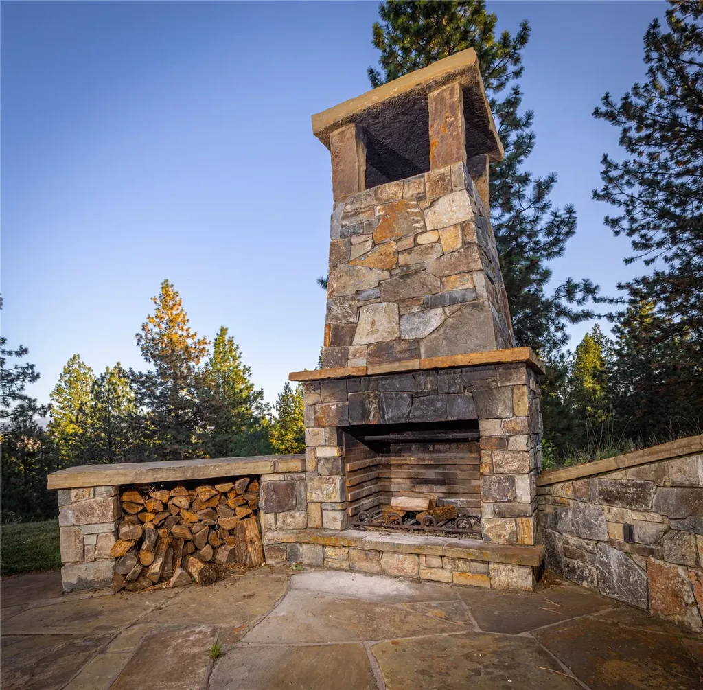 8337 Lamar Trail Florence MT 59833
