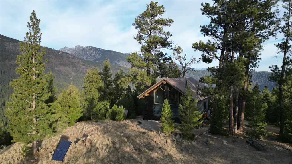 Nhn Baker Trail Road Darby MT 59829