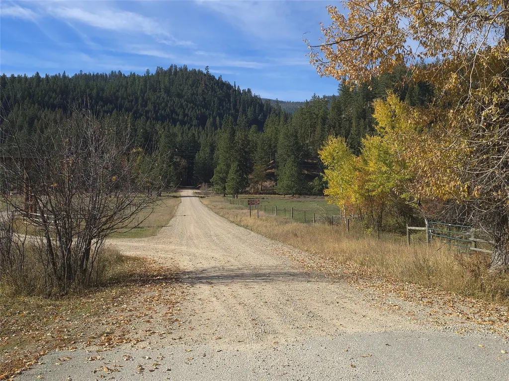 Nhn Baker Trail Road Darby MT 59829