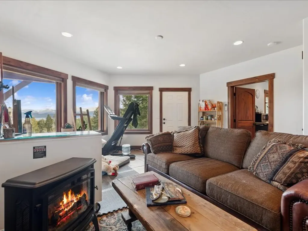 380 Political Hill Road Lakeside MT 59922