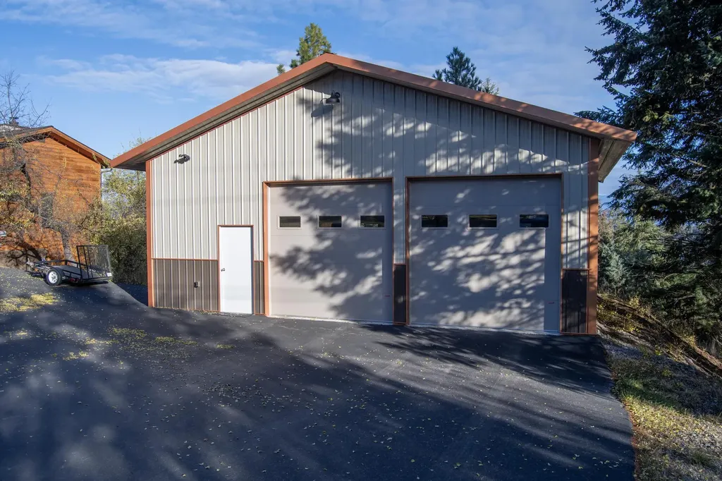 380 Political Hill Road Lakeside MT 59922