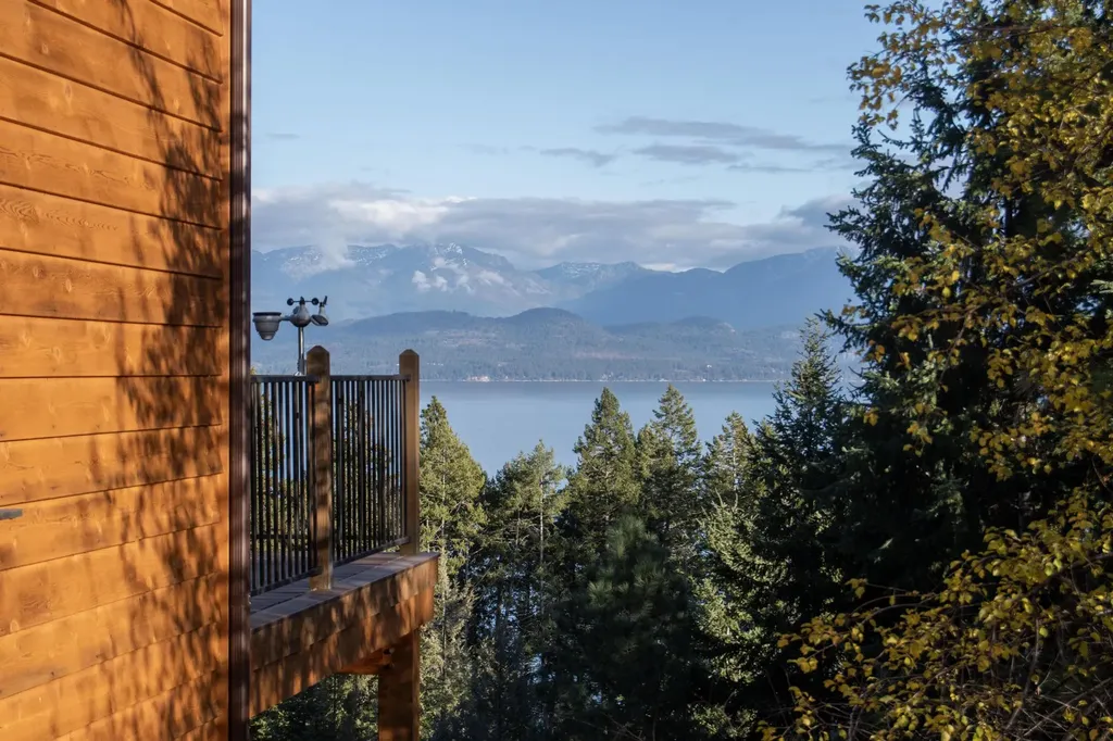 380 Political Hill Road Lakeside MT 59922