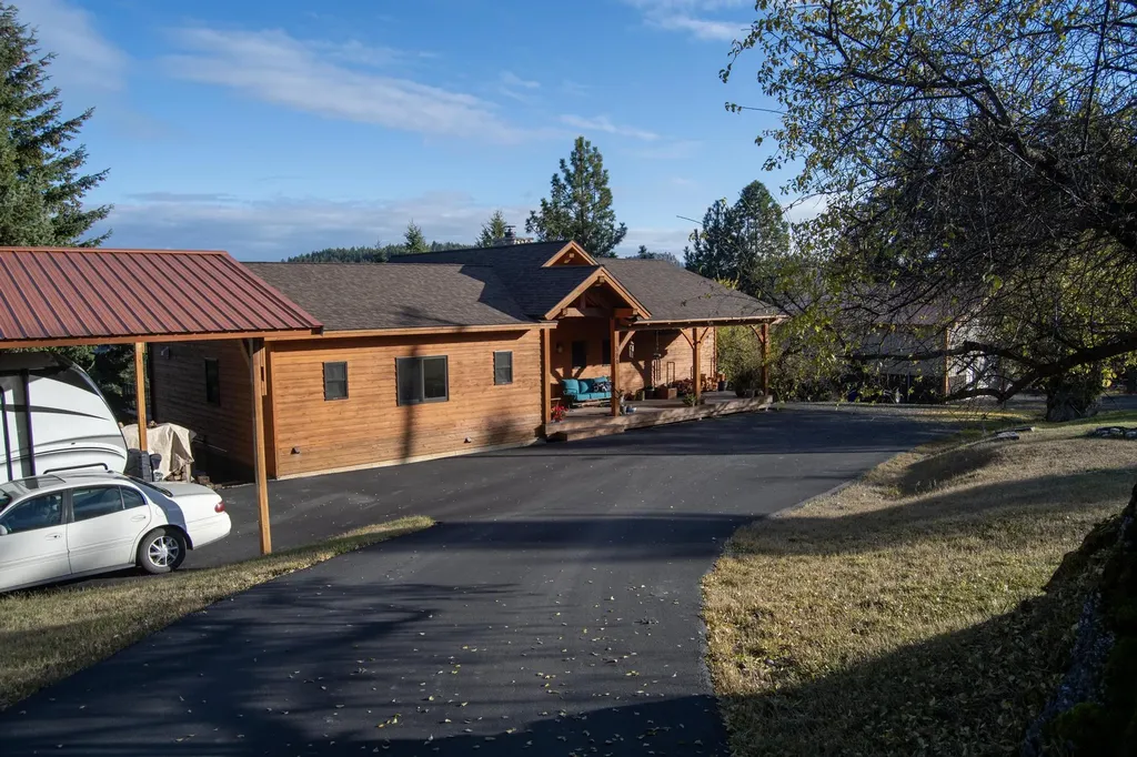 380 Political Hill Road Lakeside MT 59922