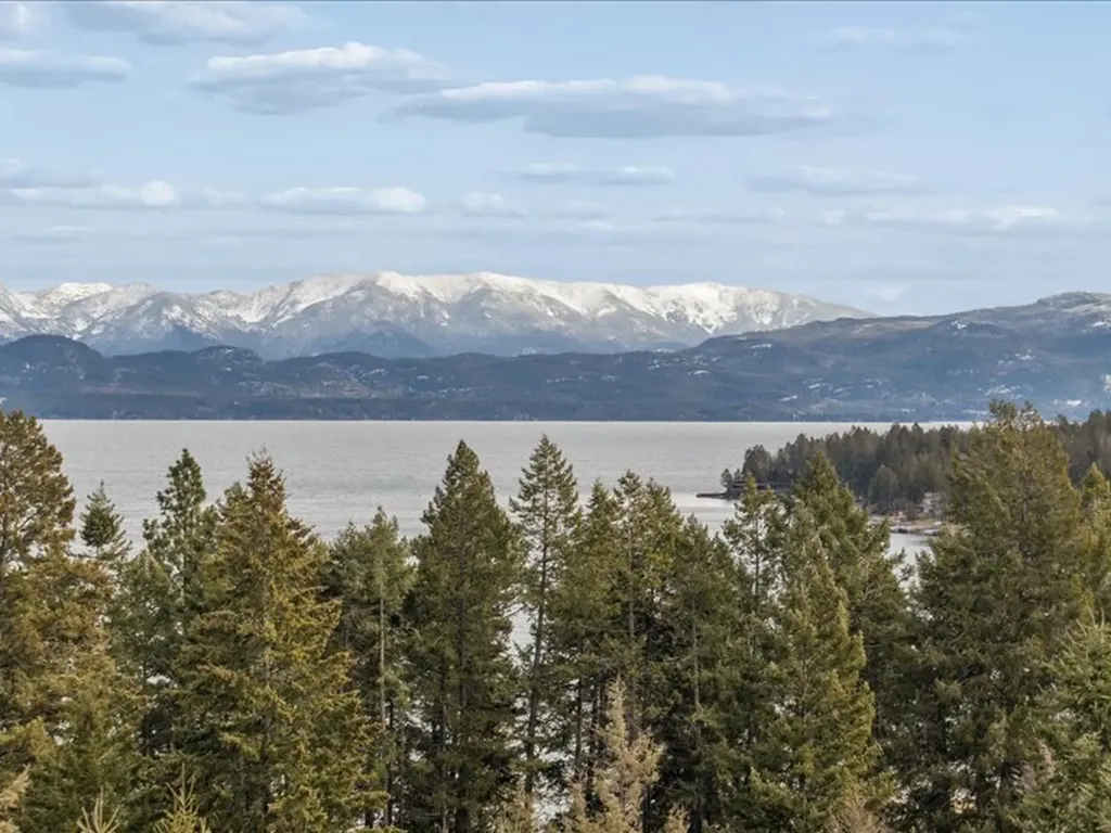 380 Political Hill Road Lakeside MT 59922