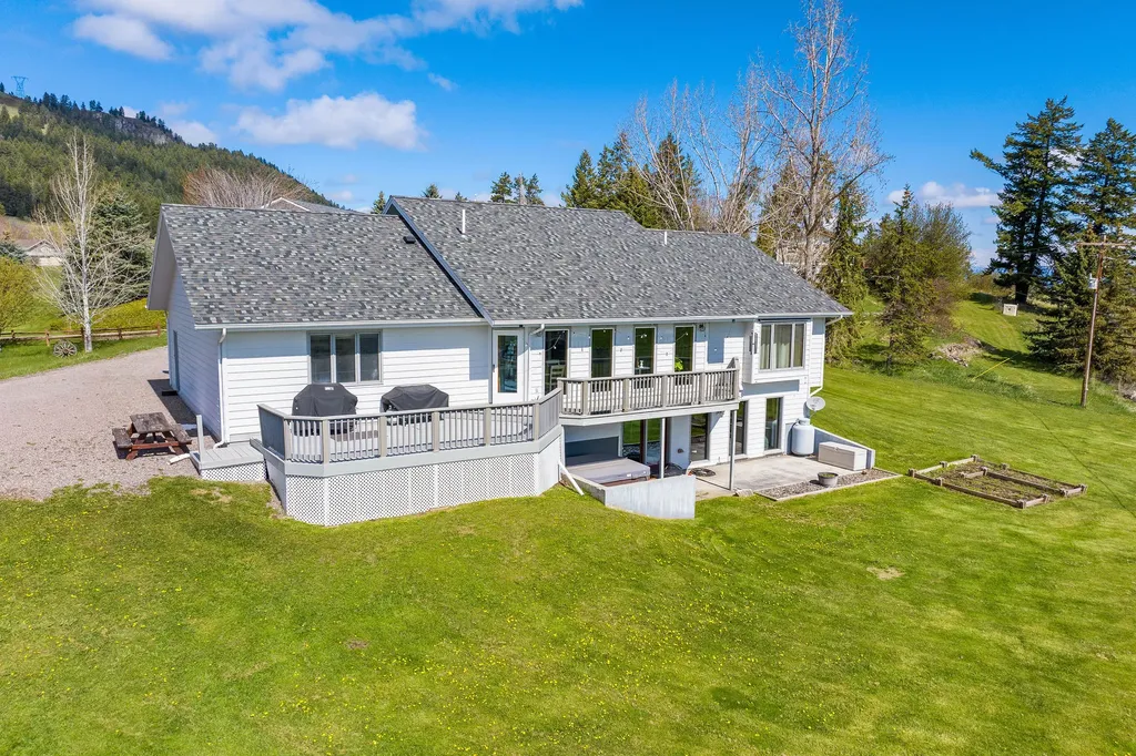 44 Knapp Lane Kalispell MT 59901