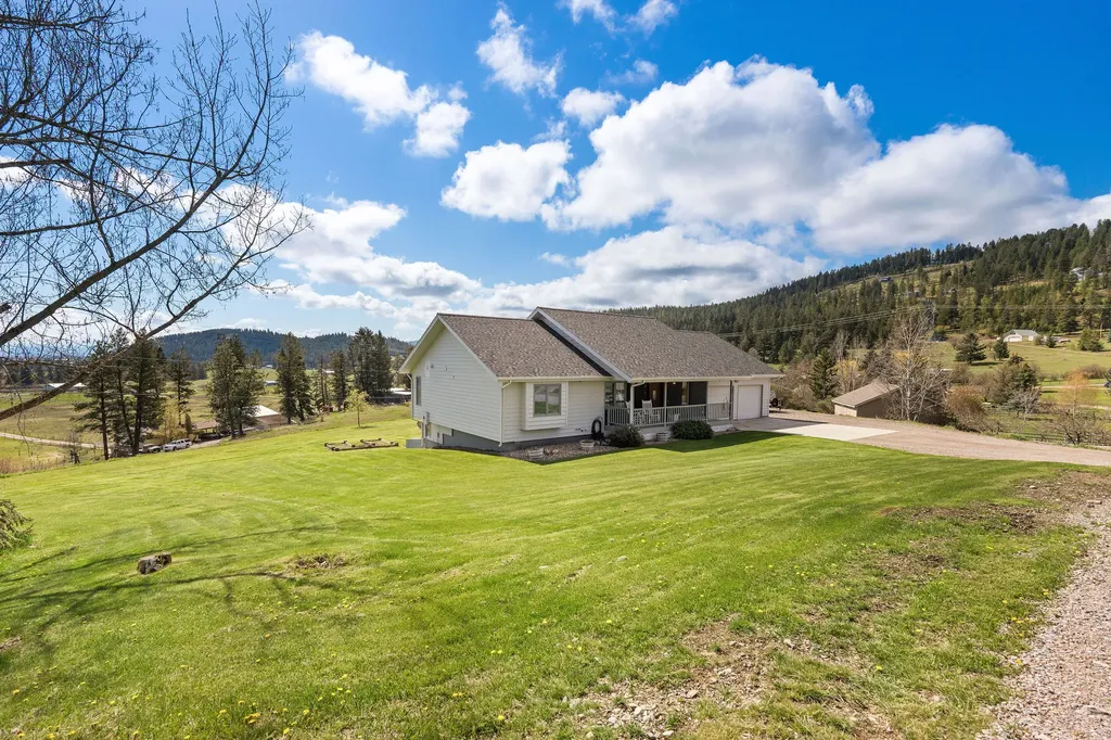 44 Knapp Lane Kalispell MT 59901