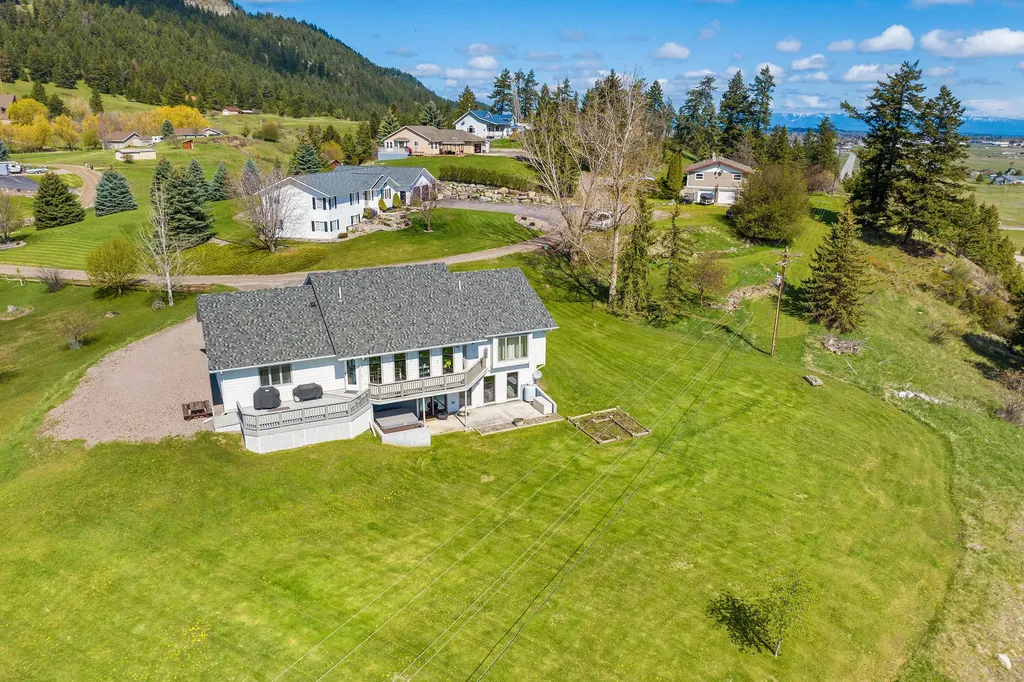44 Knapp Lane Kalispell MT 59901