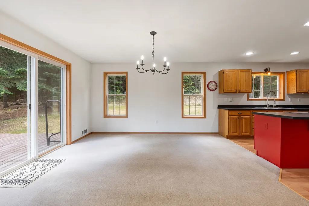 80 Lone Wolf Trail Lakeside MT 59922