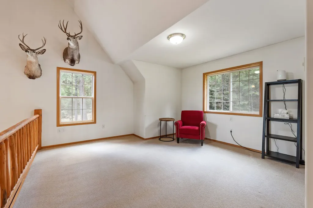 80 Lone Wolf Trail Lakeside MT 59922