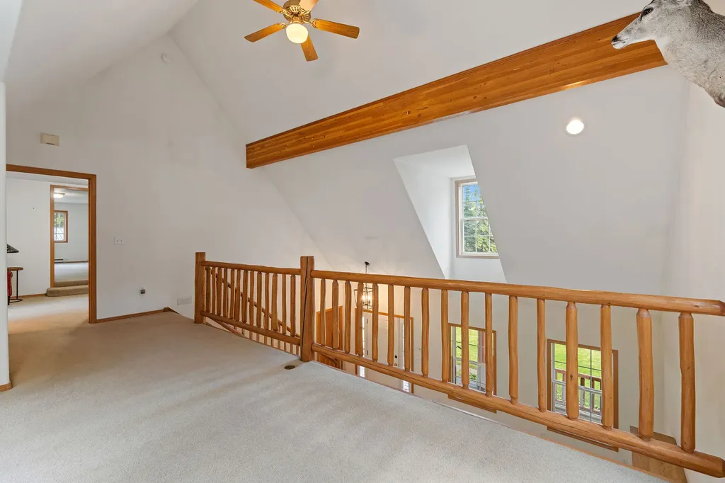 80 Lone Wolf Trail Lakeside MT 59922