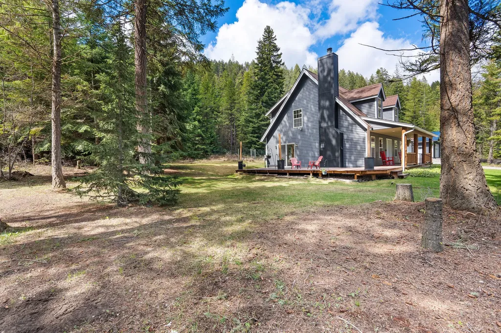 80 Lone Wolf Trail Lakeside MT 59922
