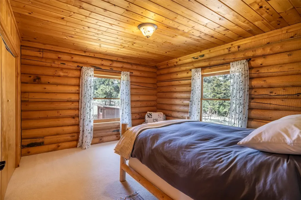 59 Wapiti Lane Clancy MT 59634