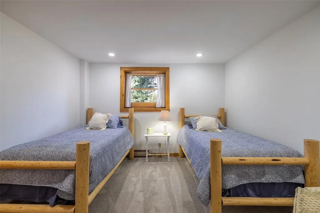 59 Wapiti Lane Clancy MT 59634