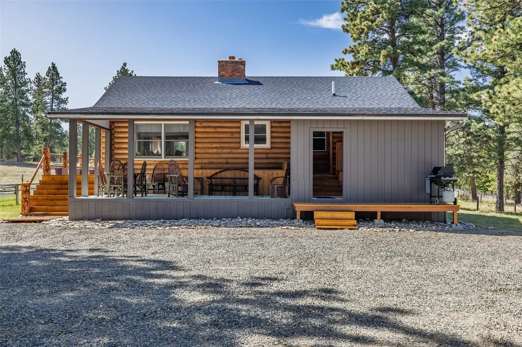 59 Wapiti Lane Clancy MT 59634