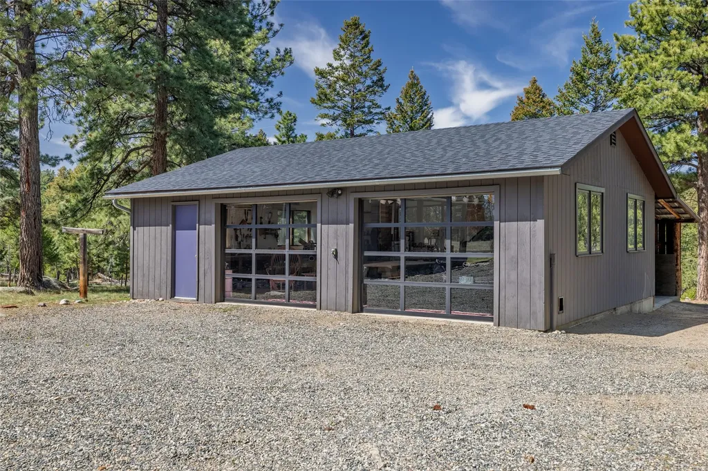 59 Wapiti Lane Clancy MT 59634