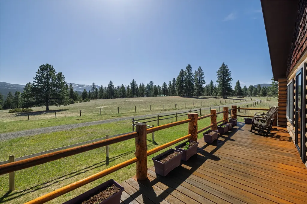 59 Wapiti Lane Clancy MT 59634