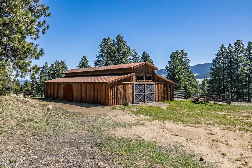 59 Wapiti Lane Clancy MT 59634