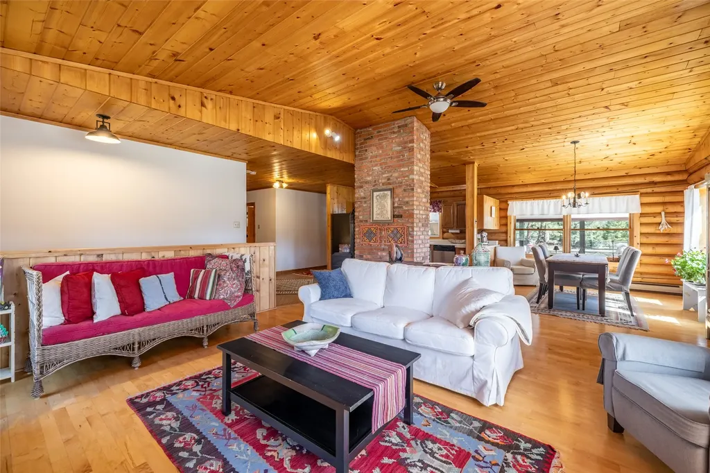 59 Wapiti Lane Clancy MT 59634