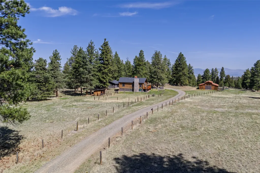 59 Wapiti Lane Clancy MT 59634