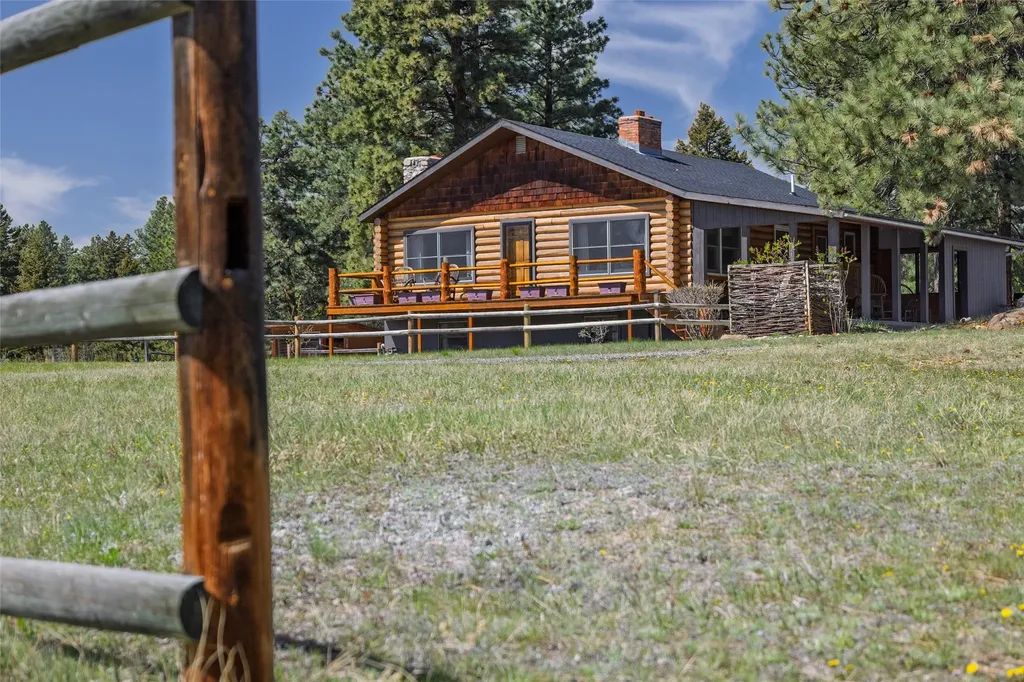 59 Wapiti Lane Clancy MT 59634
