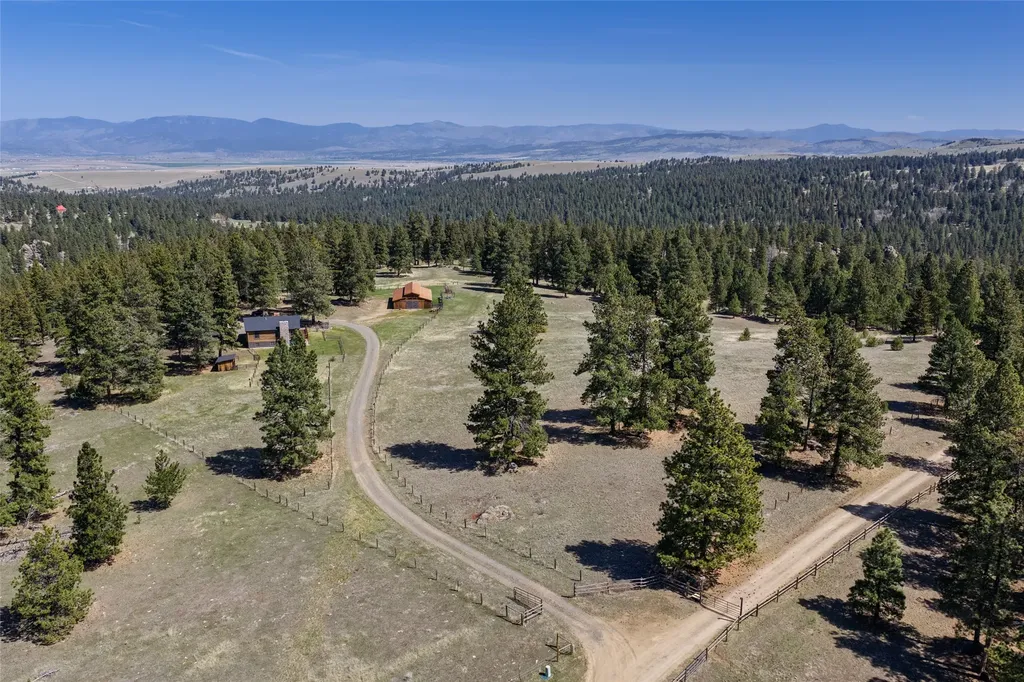 59 Wapiti Lane Clancy MT 59634