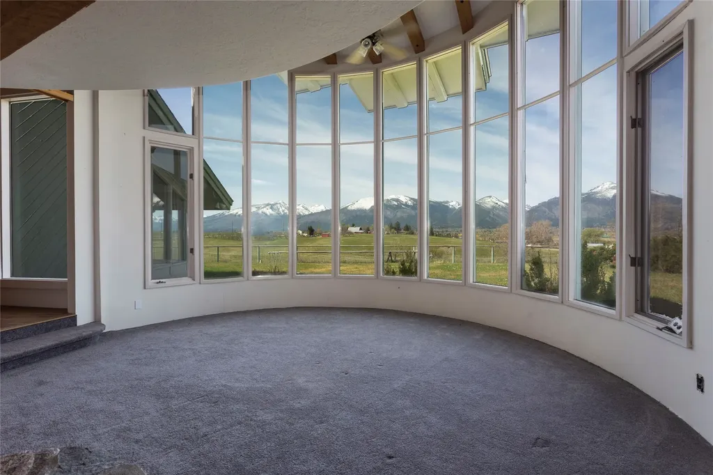 386 Hamilton Heights Road Corvallis MT 59828