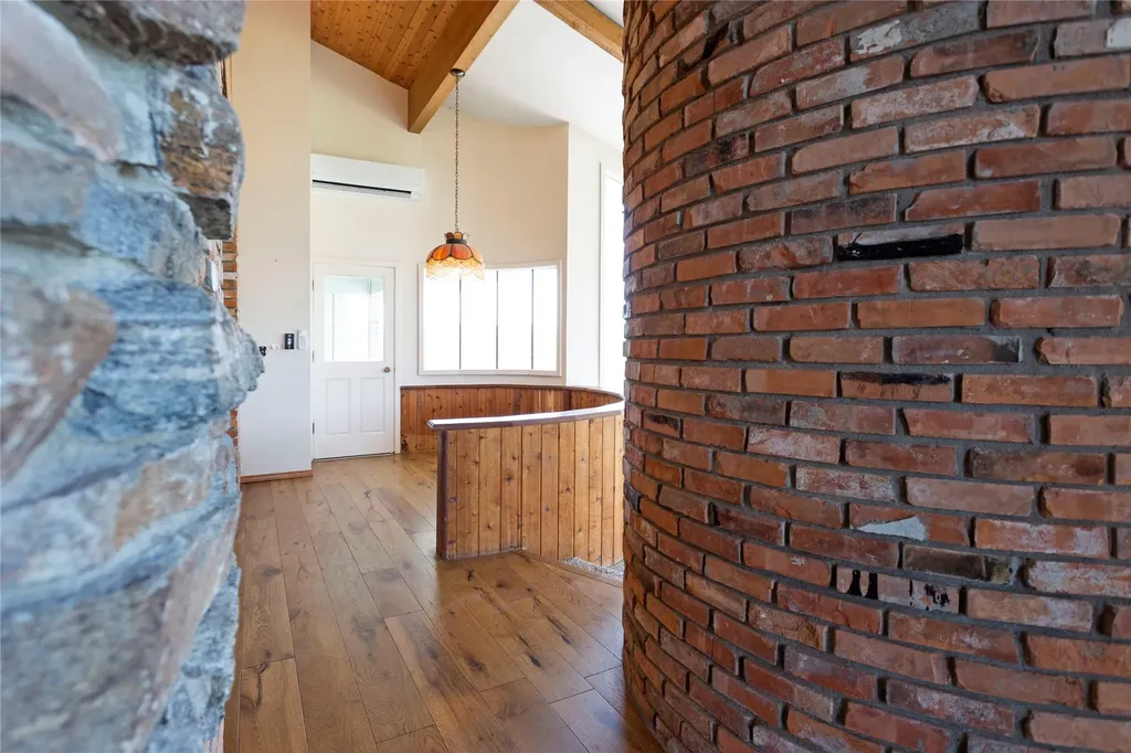 386 Hamilton Heights Road Corvallis MT 59828