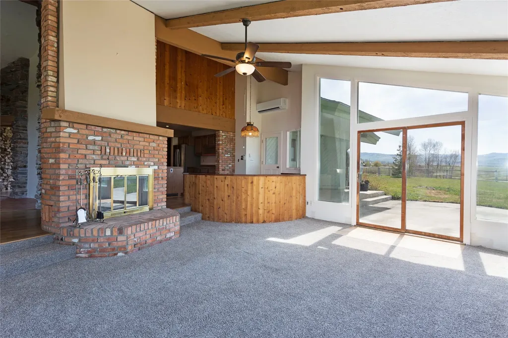 386 Hamilton Heights Road Corvallis MT 59828