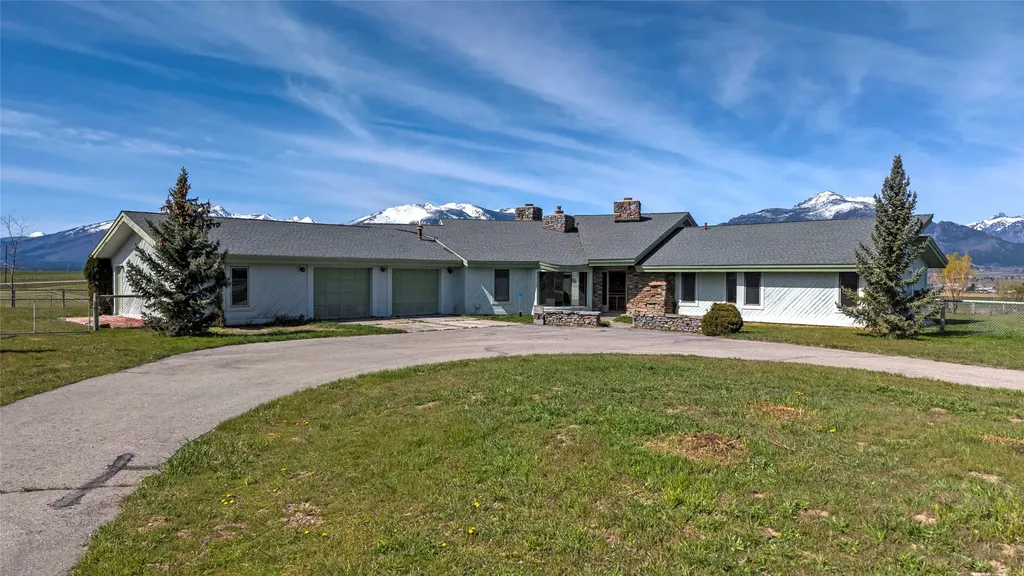 386 Hamilton Heights Road Corvallis MT 59828