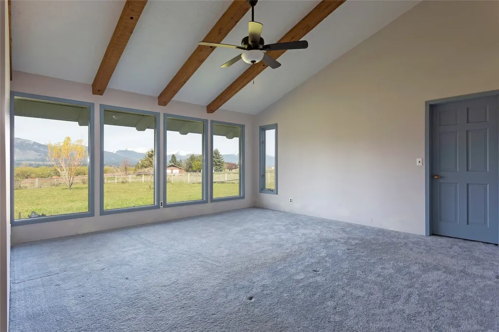 386 Hamilton Heights Road Corvallis MT 59828