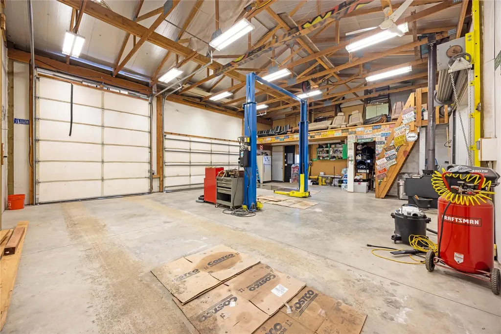 14891 Big Horn Road Huson MT 59846