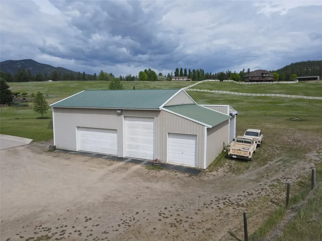 14891 Big Horn Road Huson MT 59846