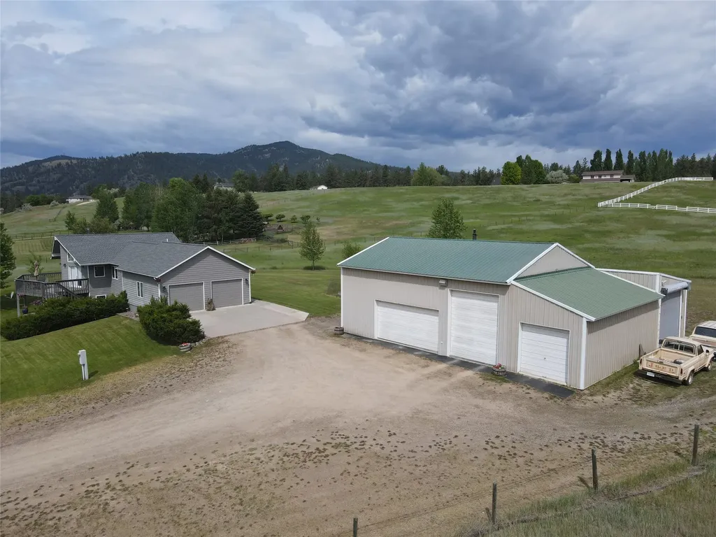 14891 Big Horn Road Huson MT 59846