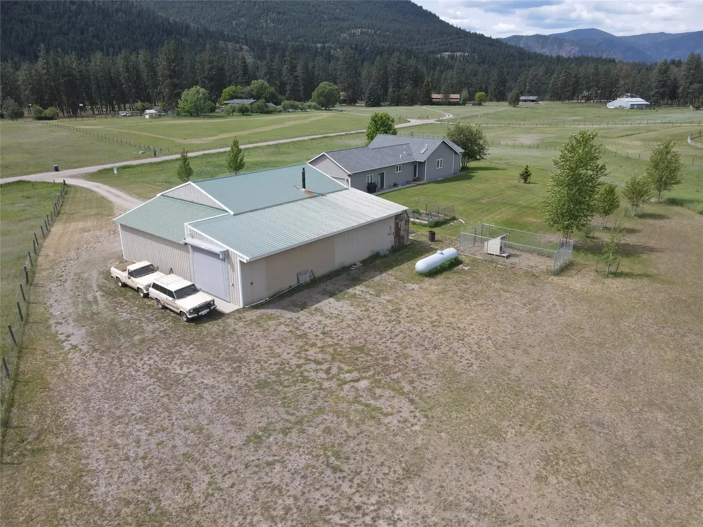 14891 Big Horn Road Huson MT 59846