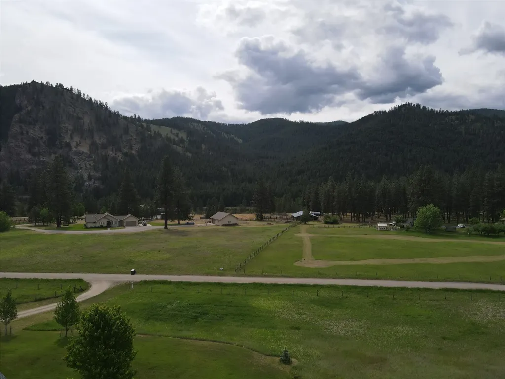 14891 Big Horn Road Huson MT 59846