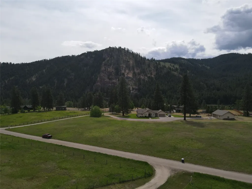 14891 Big Horn Road Huson MT 59846
