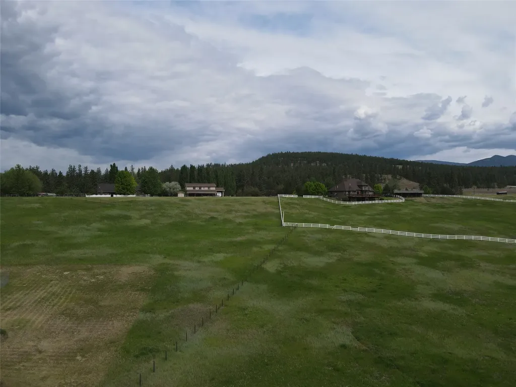 14891 Big Horn Road Huson MT 59846